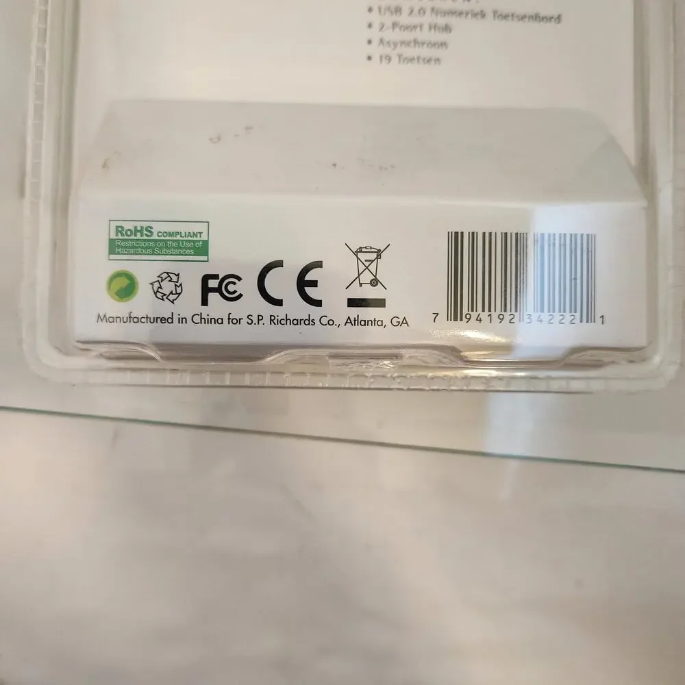 Compu Cessory 2 port USB Keyboard Model 34222 NIP
